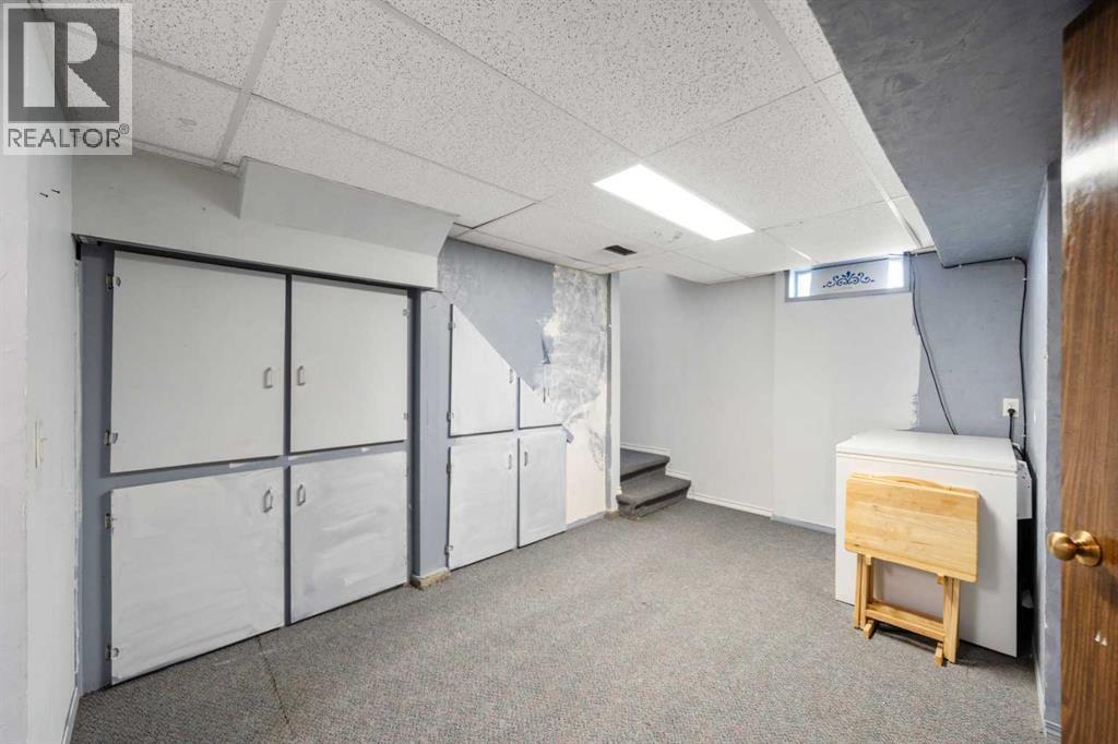 102 Marbrooke Circle Ne, Calgary, Alberta T2A 2W6 - Photo 18 - A2251892