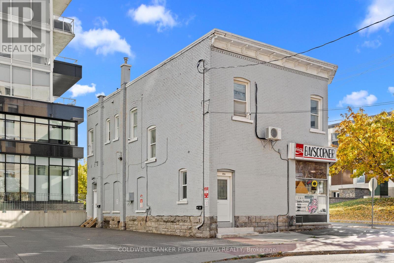 245 Bay Street, Ottawa, Ontario  K1R 5Z4 - Photo 3 - X12501344