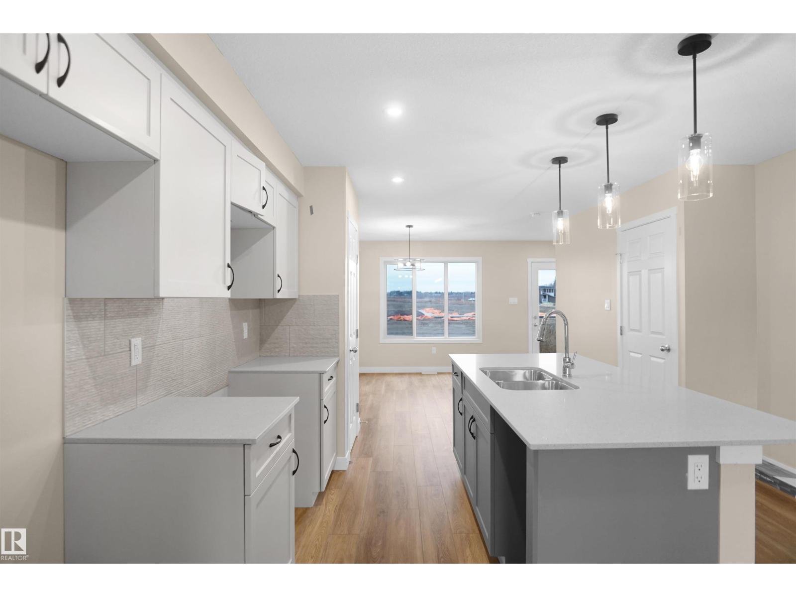 626 176 Av Ne, Edmonton, Alberta  T5Y 4G1 - Photo 10 - E4447711