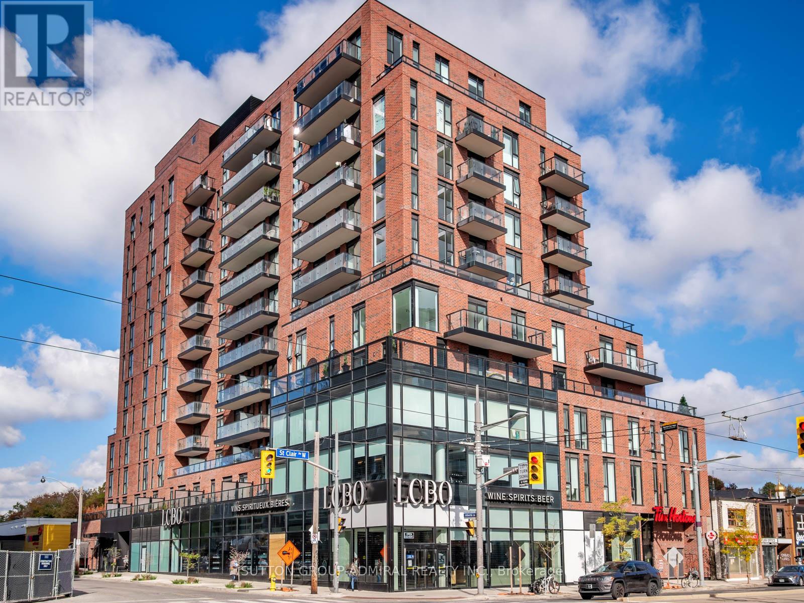 802 - 185 ALBERTA AVENUE, Toronto, Ontario
