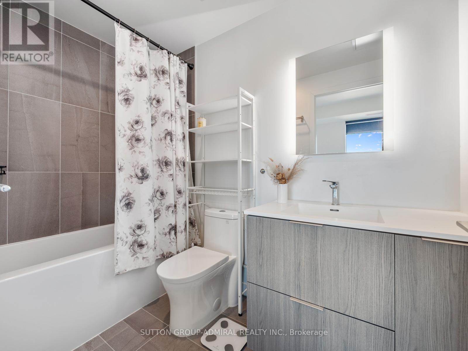 802 - 185 Alberta Avenue, Toronto, Ontario  M6C 0A5 - Photo 21 - C12501348