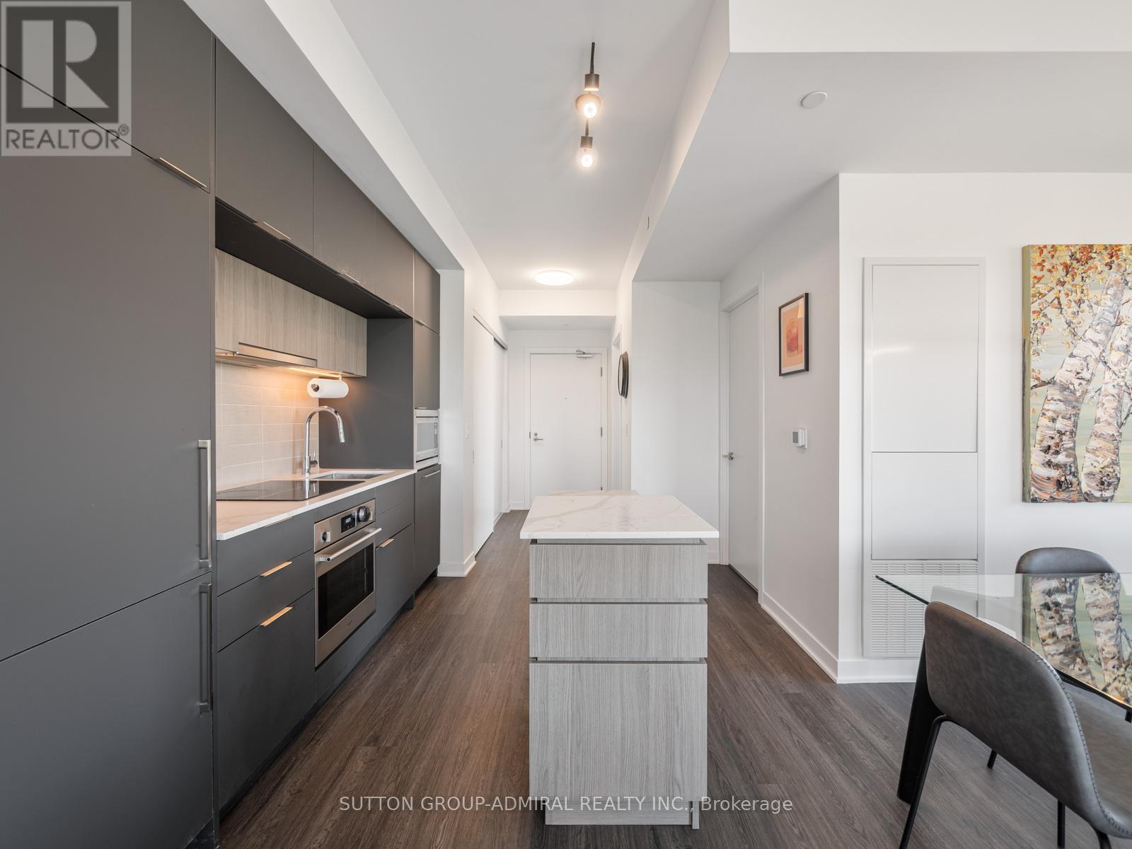 802 - 185 Alberta Avenue, Toronto, Ontario  M6C 0A5 - Photo 6 - C12501348