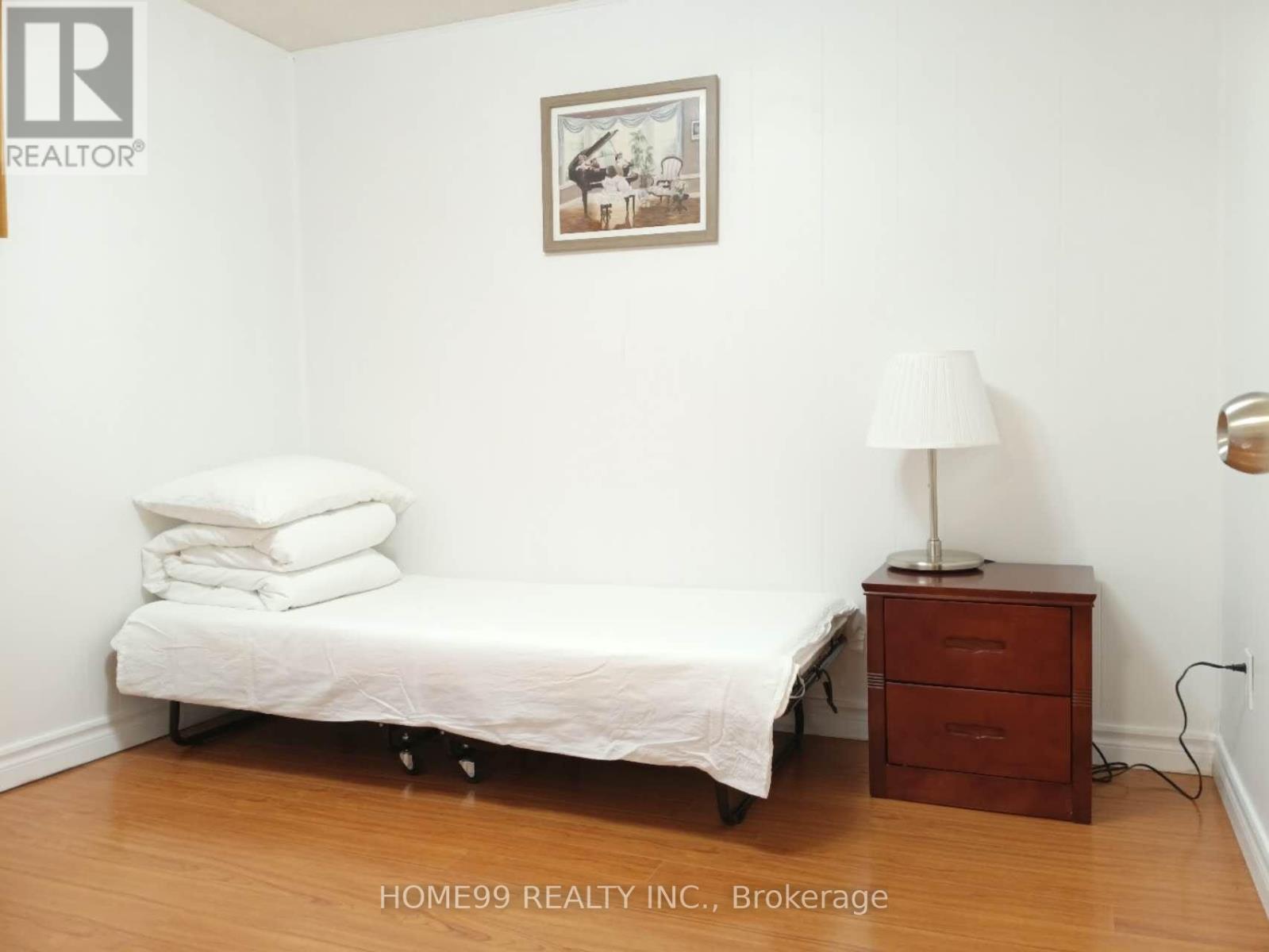 Lower - 137 Pineway Boulevard, Toronto, Ontario  M2H 1A9 - Photo 10 - C12501366