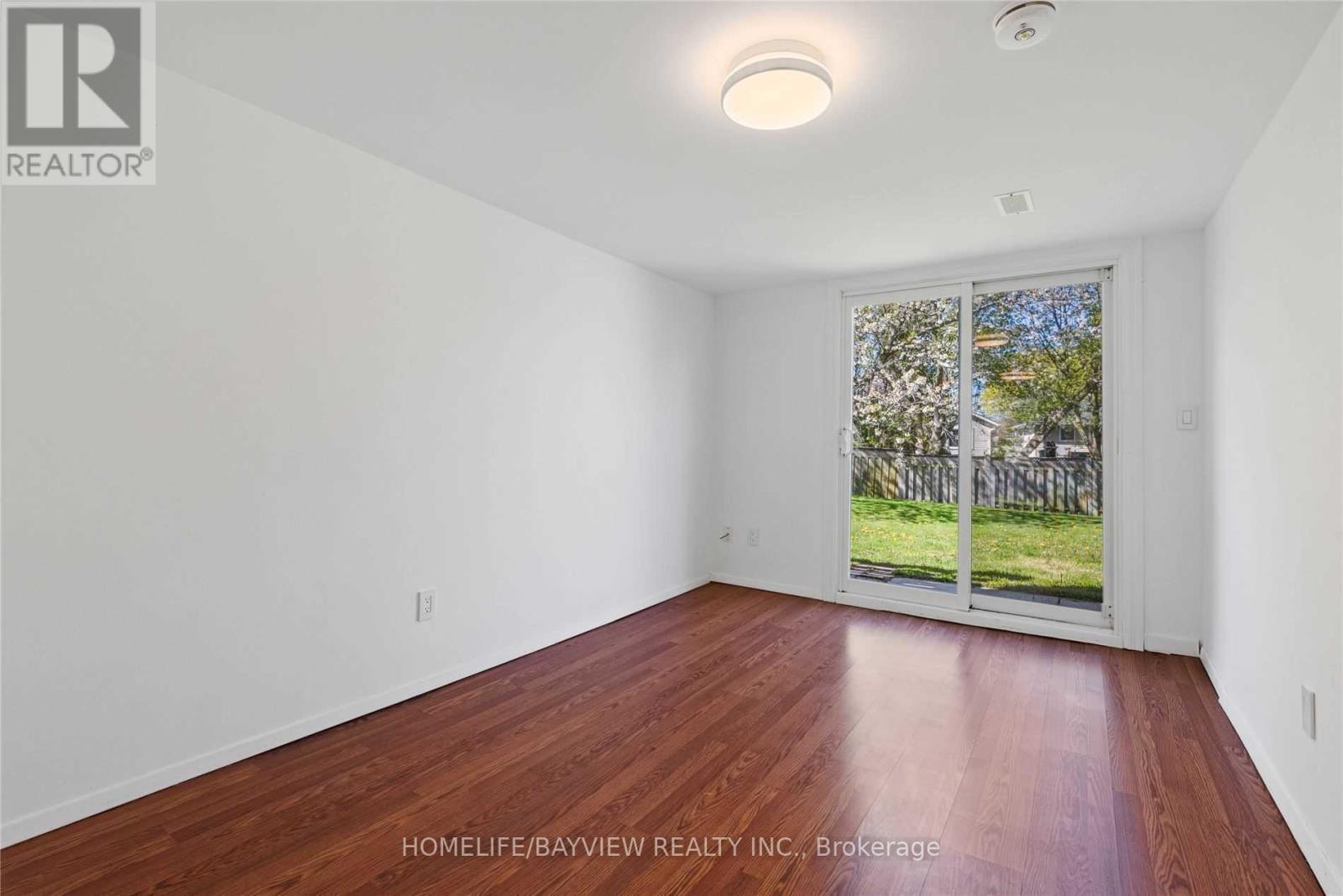 Lower - 714 Grandview Drive, Oshawa, Ontario  L1H 7W2 - Photo 2 - E12501330