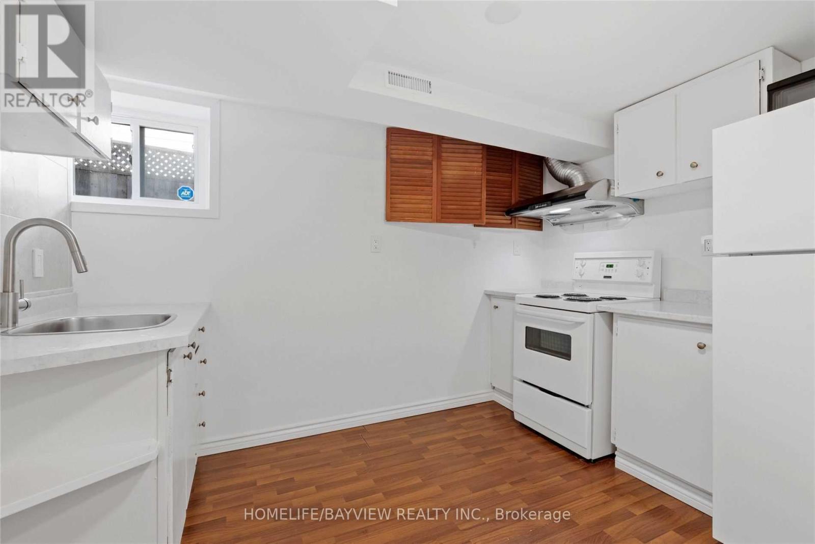 Lower - 714 Grandview Drive, Oshawa, Ontario  L1H 7W2 - Photo 5 - E12501330