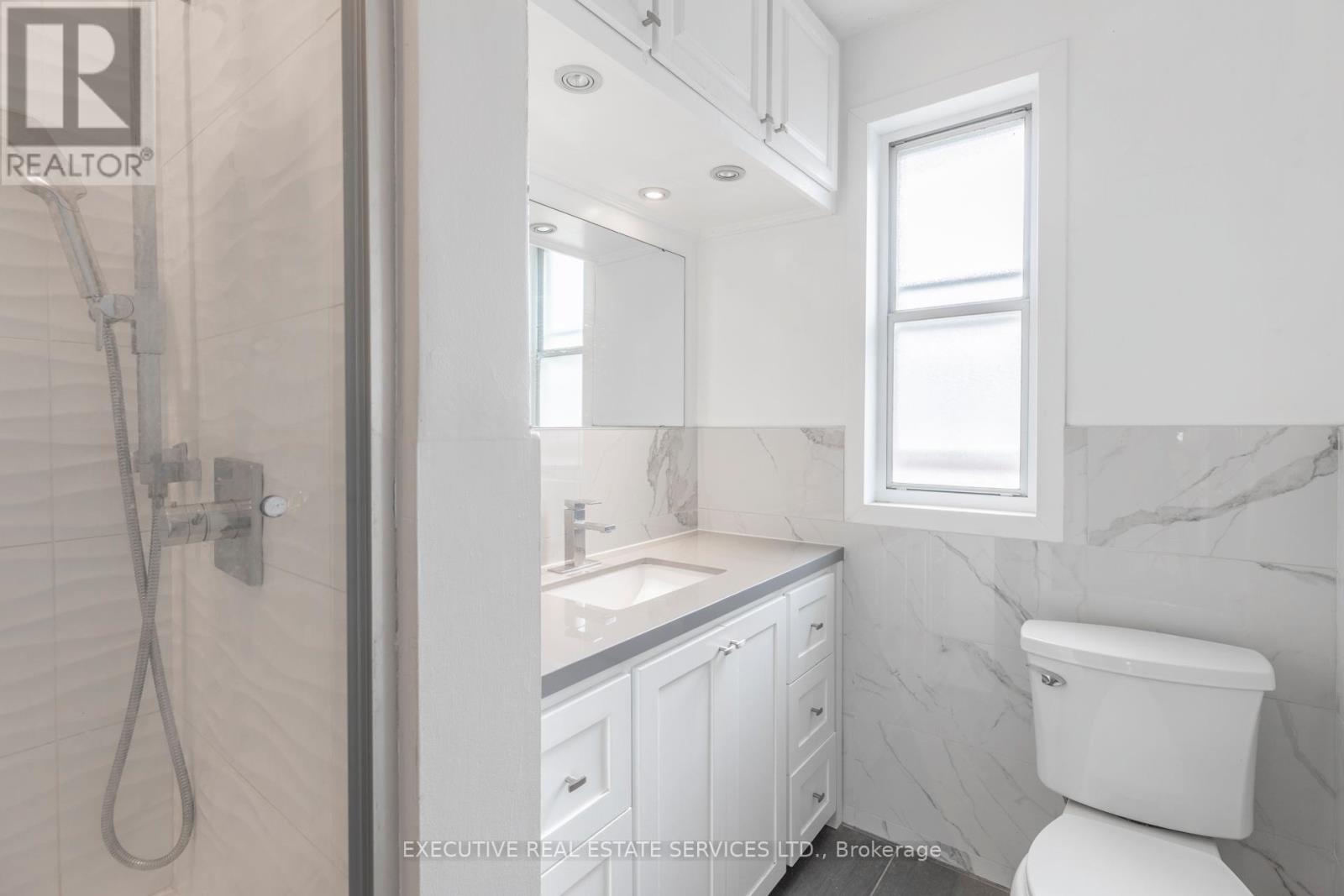 139 Pandora Circle, Toronto, Ontario  M1H 1V8 - Photo 10 - E12501332