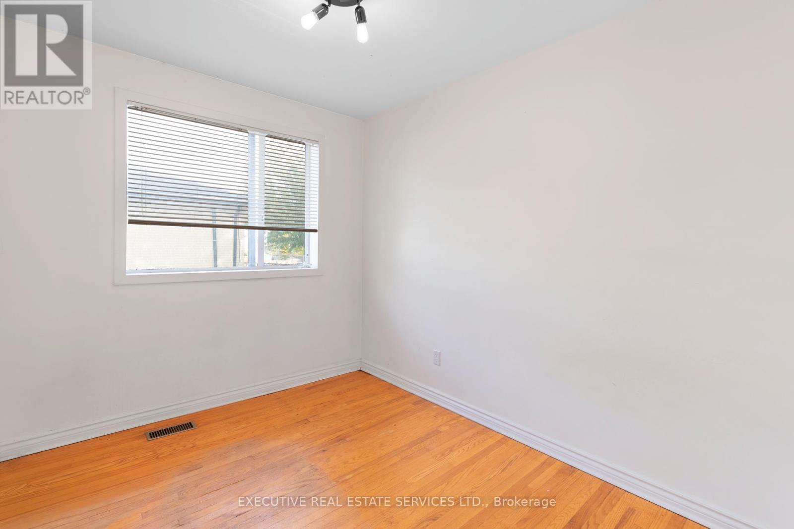 139 Pandora Circle, Toronto, Ontario  M1H 1V8 - Photo 12 - E12501332