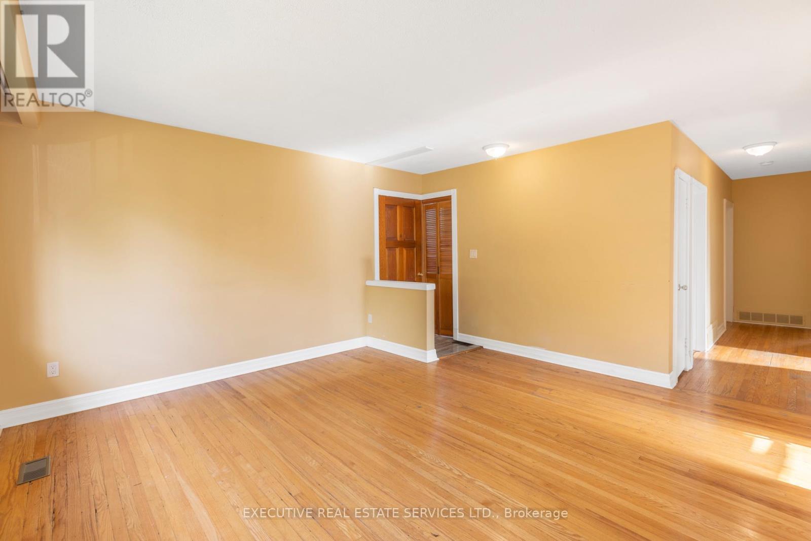 139 Pandora Circle, Toronto, Ontario  M1H 1V8 - Photo 14 - E12501332