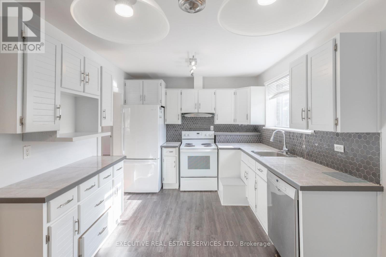 139 Pandora Circle, Toronto, Ontario  M1H 1V8 - Photo 6 - E12501332