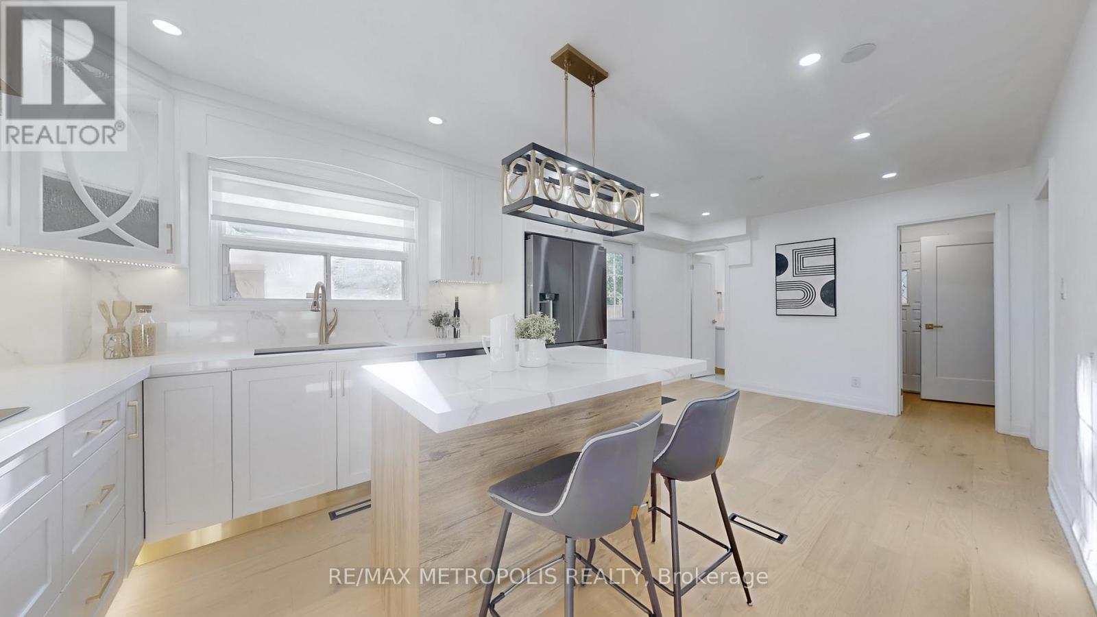 71 Gorsey Square, Toronto, Ontario  M1B 1A6 - Photo 11 - E12501346