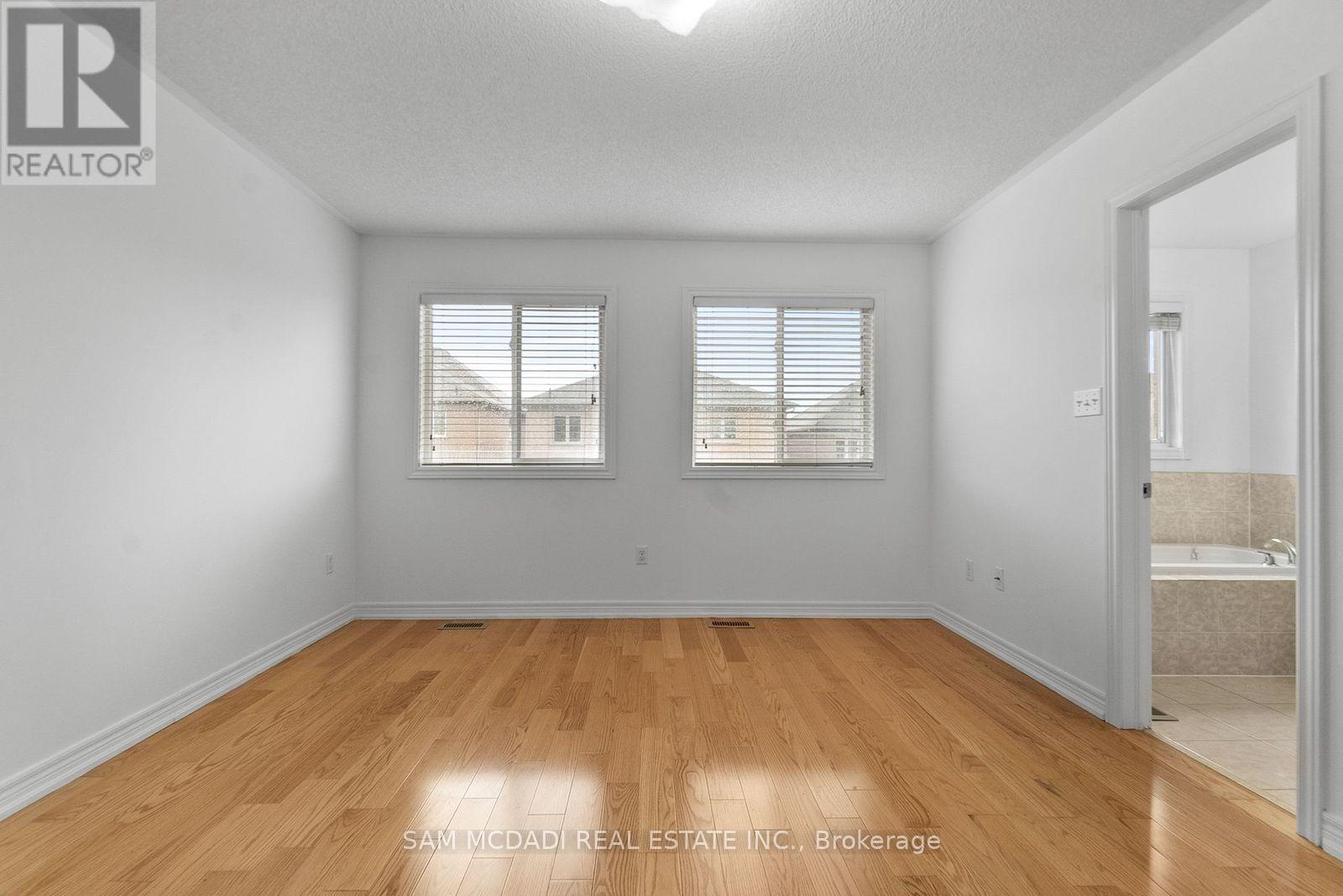 23 Manordale Crescent, Vaughan, Ontario  L4H 0T6 - Photo 14 - N12501340