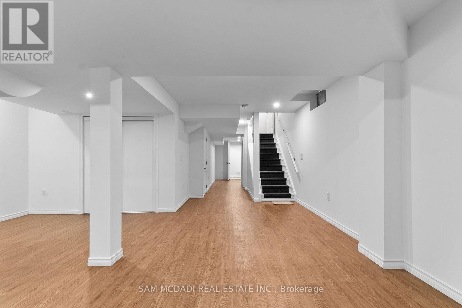 23 Manordale Crescent, Vaughan, Ontario  L4H 0T6 - Photo 22 - N12501340