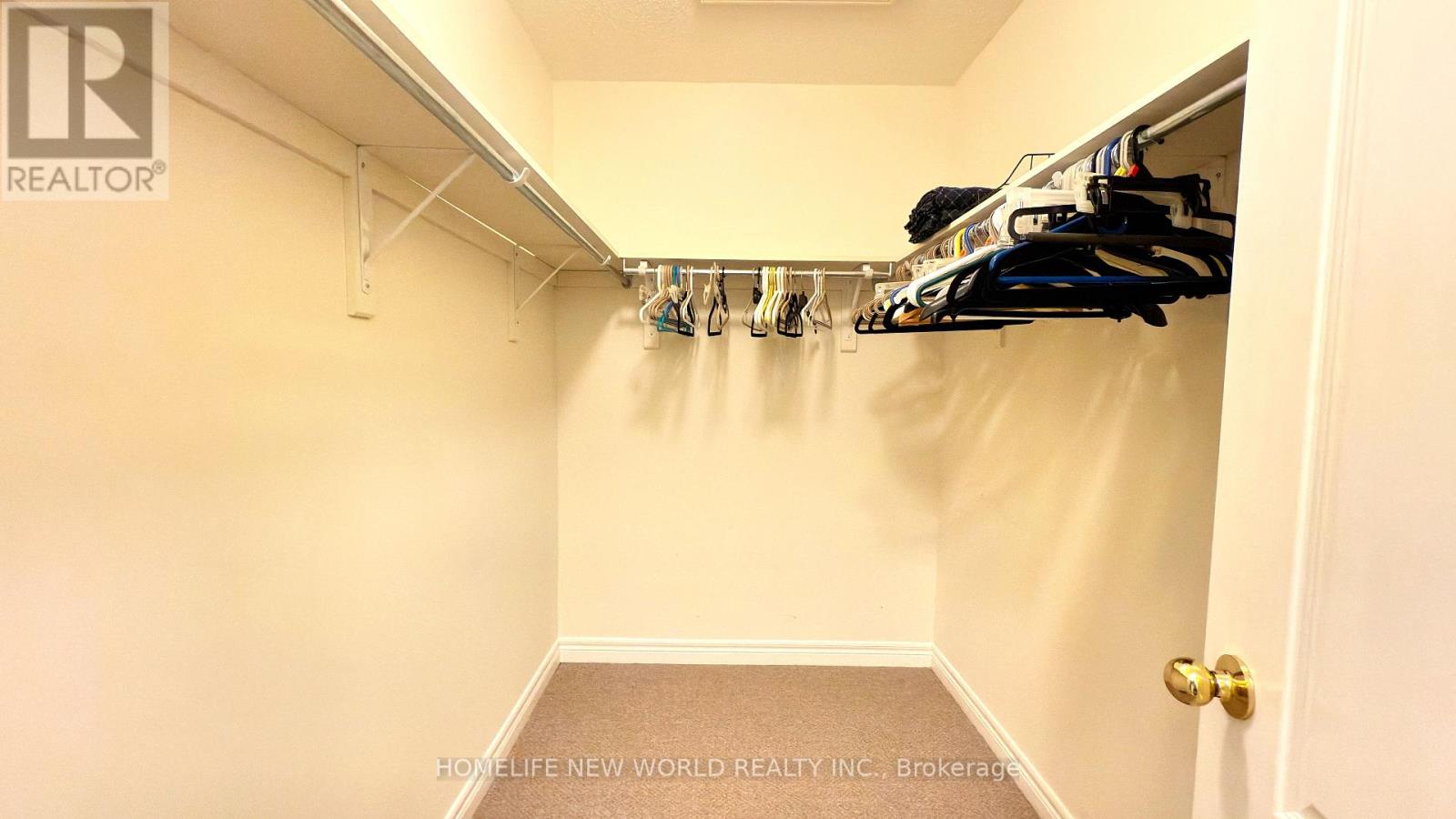 88 Gracedale Drive, Richmond Hill, Ontario  L4C 0S8 - Photo 21 - N12501354