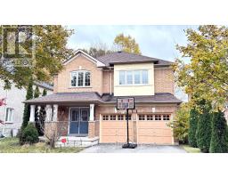 88 GRACEDALE DRIVE, Richmond Hill, Ontario