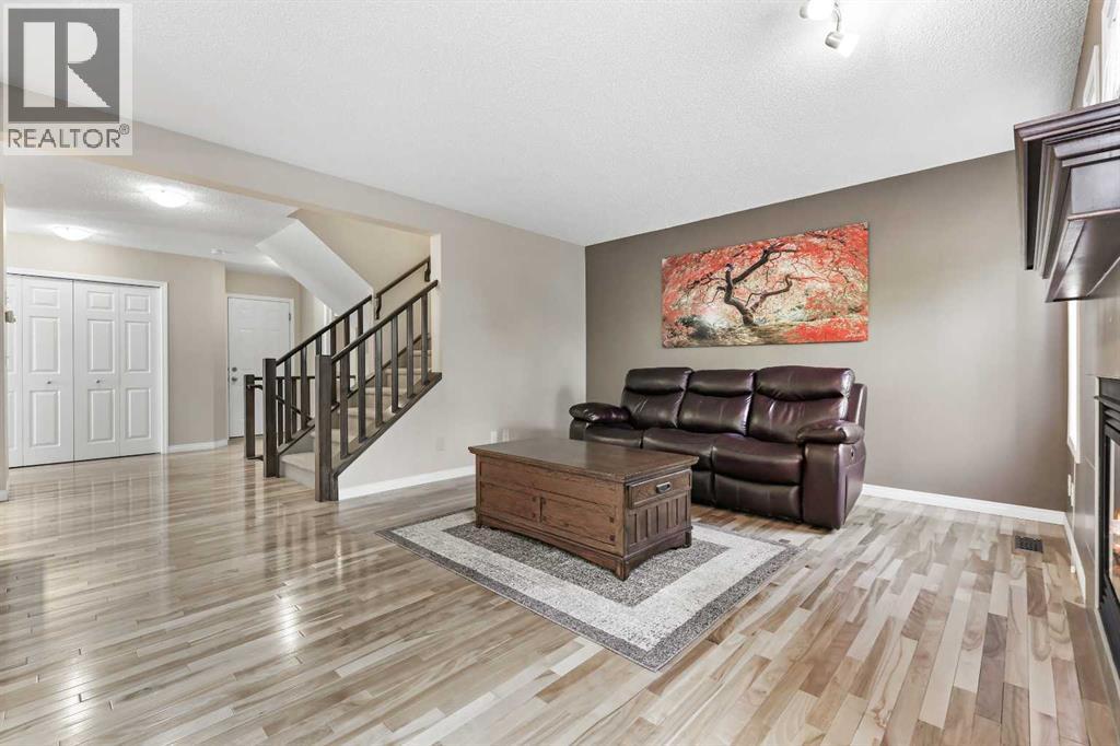 181 Everridge Drive Sw, Calgary, Alberta  T2Y 5A5 - Photo 8 - A2258431