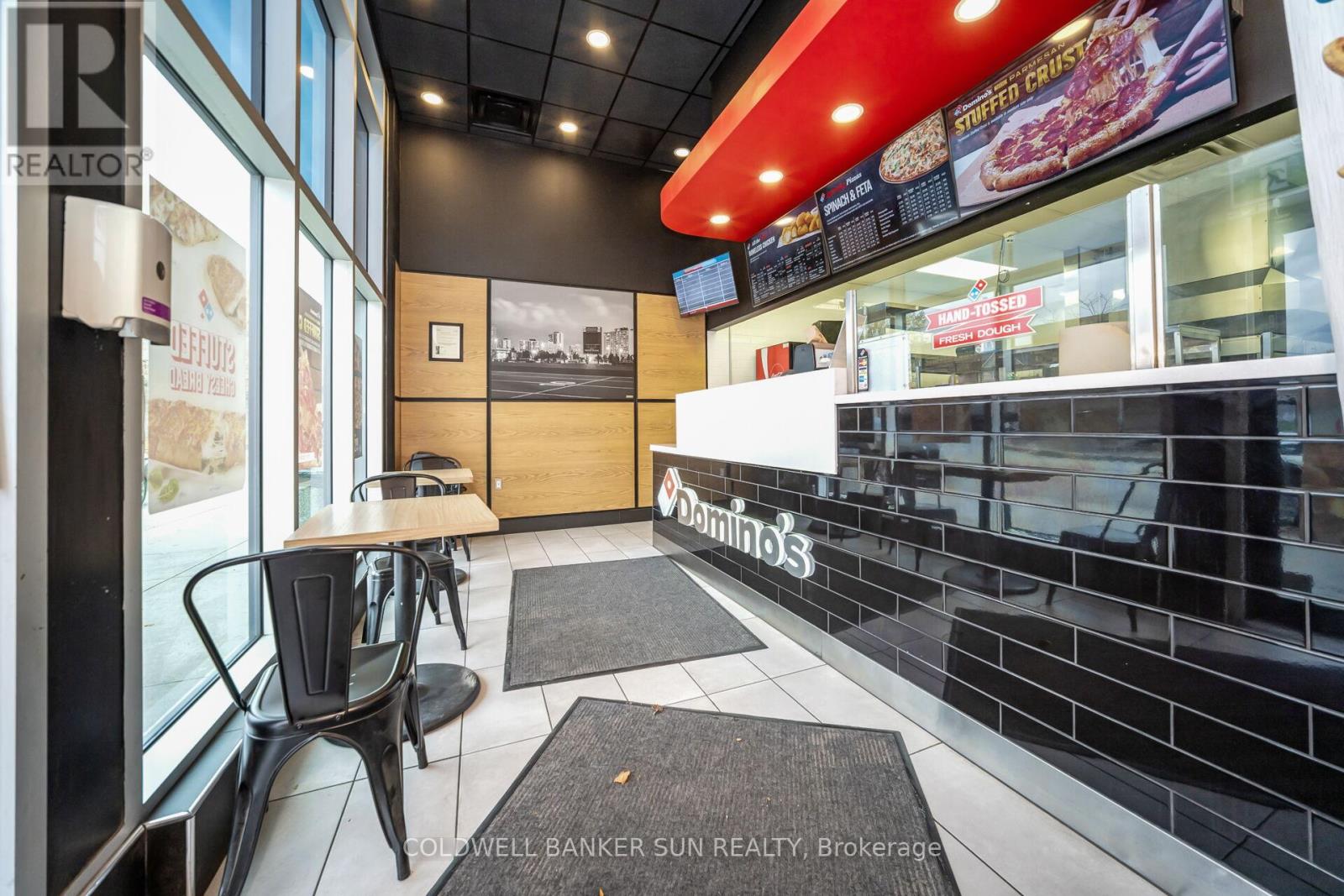 15 - 10 Dewside Drive, Brampton, Ontario  L6R 0X7 - Photo 11 - W12501324