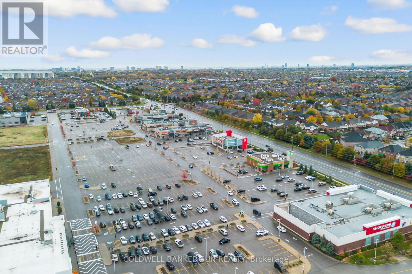 15 - 10 Dewside Drive, Brampton, Ontario  L6R 0X7 - Photo 15 - W12501324