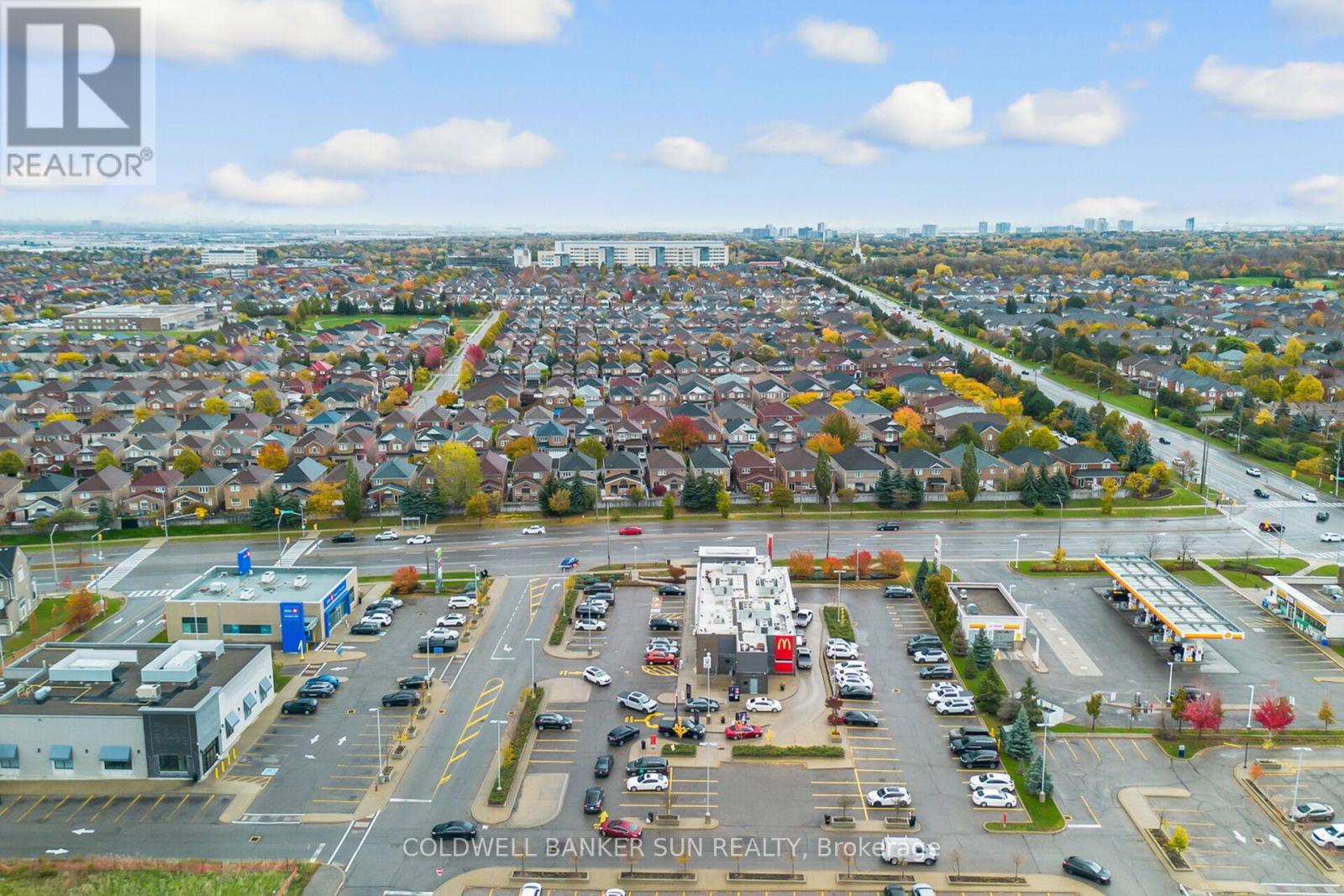 15 - 10 Dewside Drive, Brampton, Ontario  L6R 0X7 - Photo 16 - W12501324