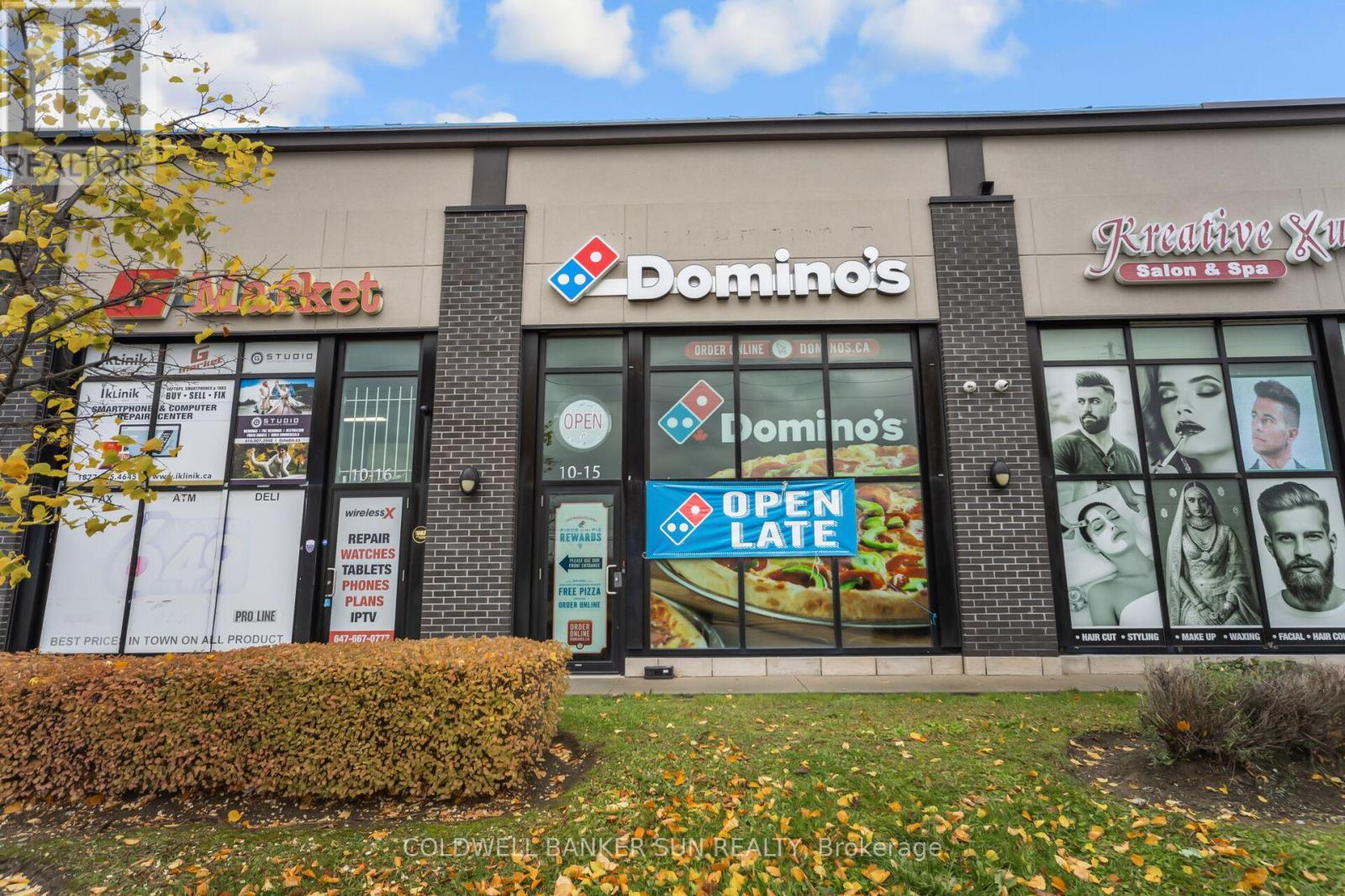 15 - 10 Dewside Drive, Brampton, Ontario  L6R 0X7 - Photo 7 - W12501324