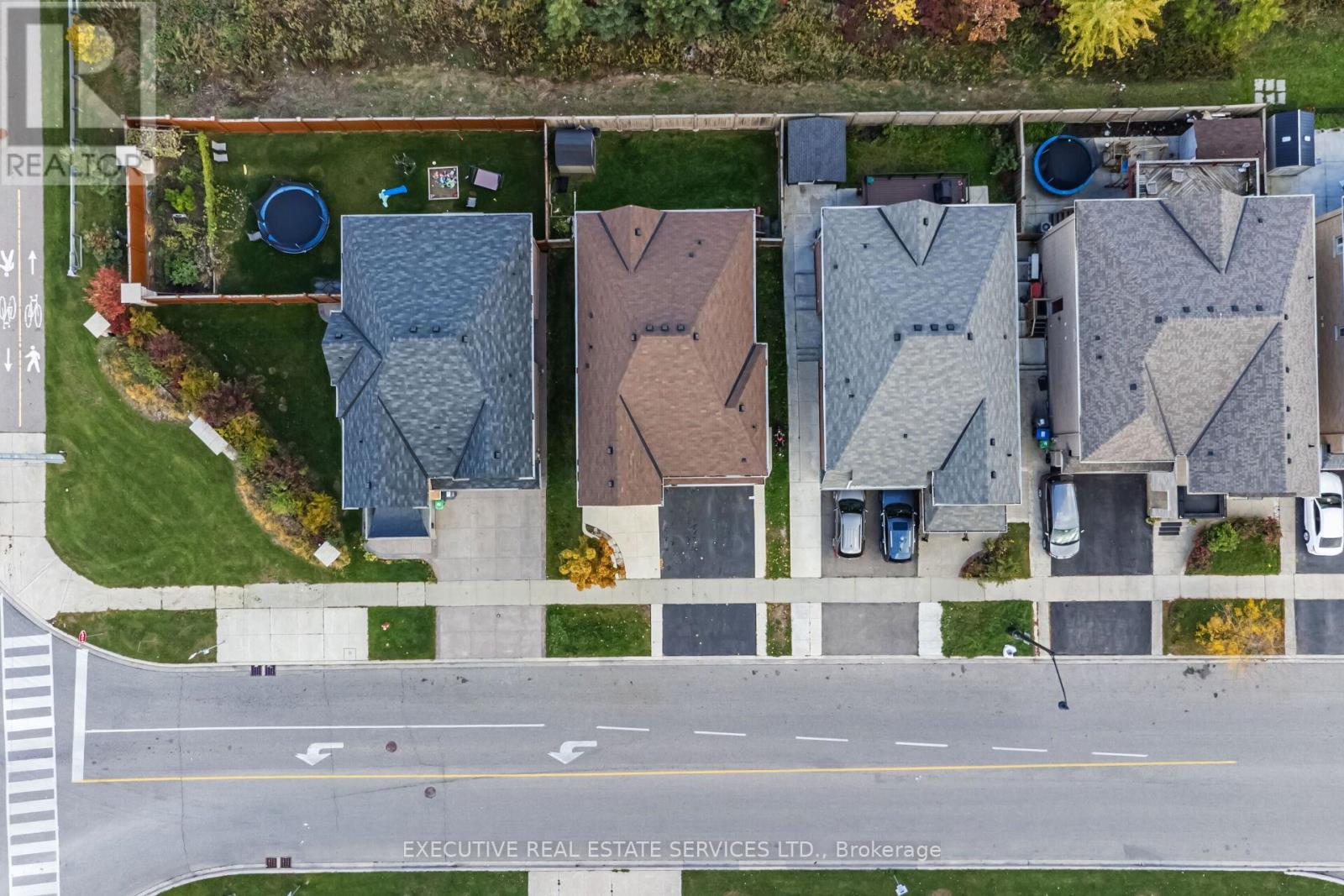 37 Ross Drive, Brampton, Ontario  L6R 3S7 - Photo 44 - W12501326