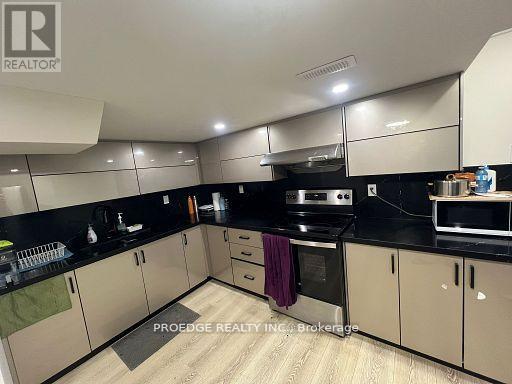 BSMT - 18 FIRESIDE DRIVE, Brampton, Ontario