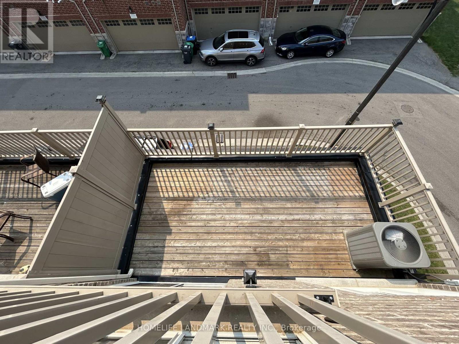 3 Temple Manor Road, Brampton, Ontario  L6Y 6C5 - Photo 25 - W12501364