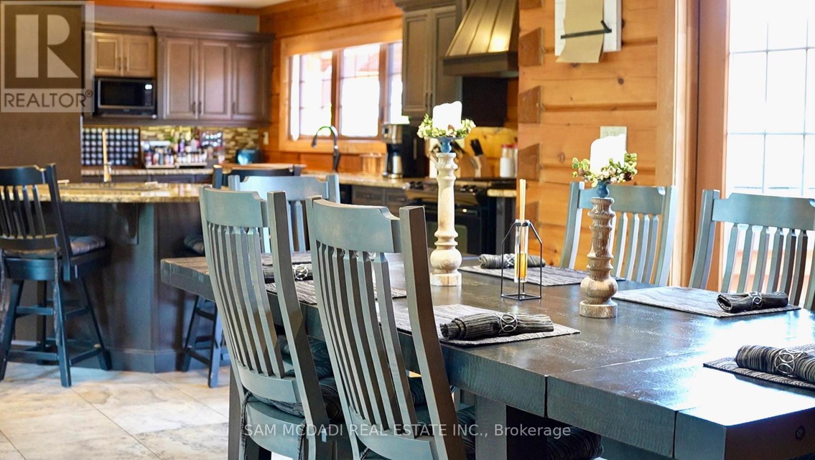 8529 Kinnaird Road, Lambton Shores, Ontario  N0N 1J3 - Photo 20 - X12501352