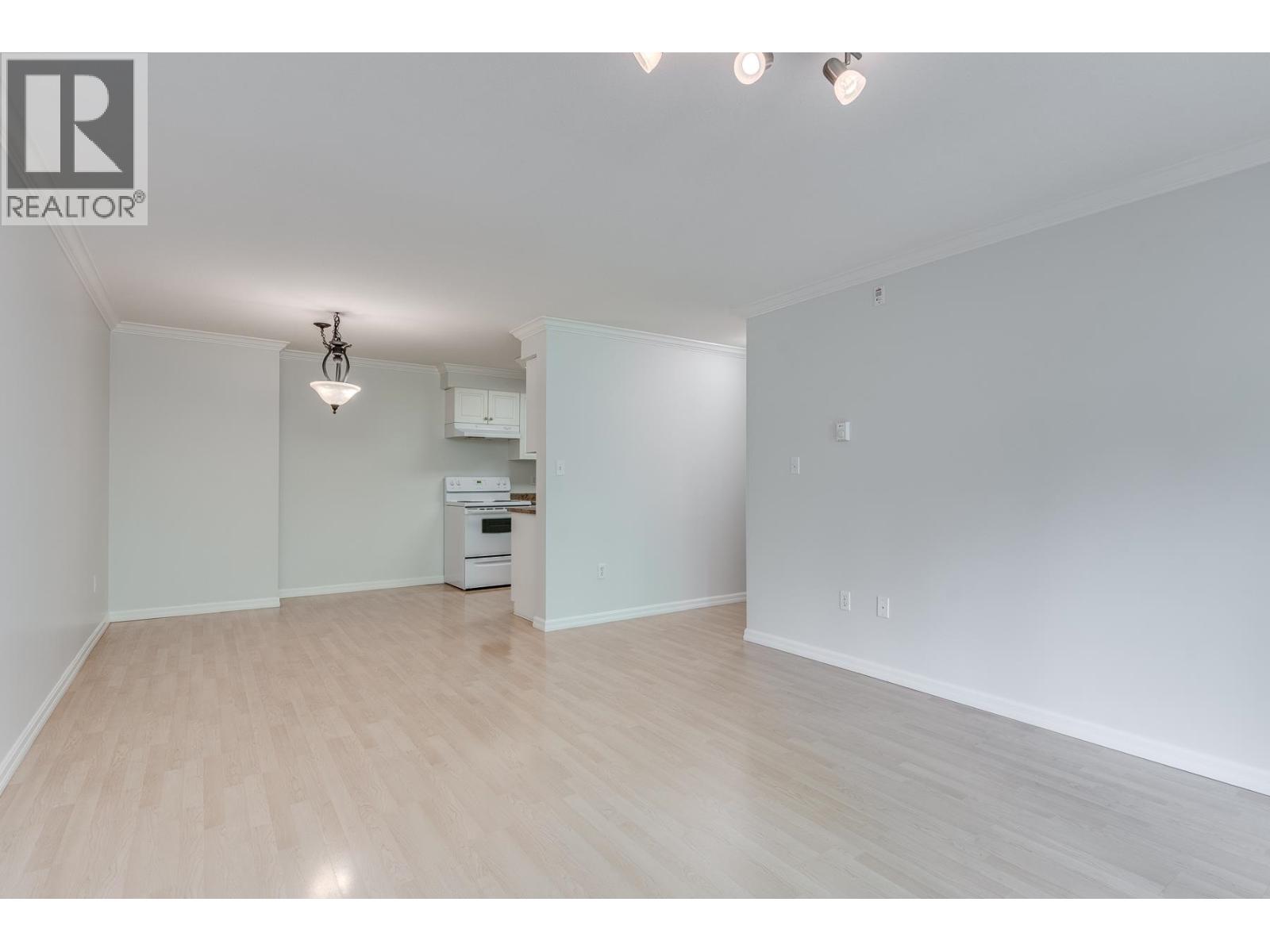 205 1200 Pacific Street, Coquitlam, British Columbia  V3B 6K2 - Photo 10 - R3062458