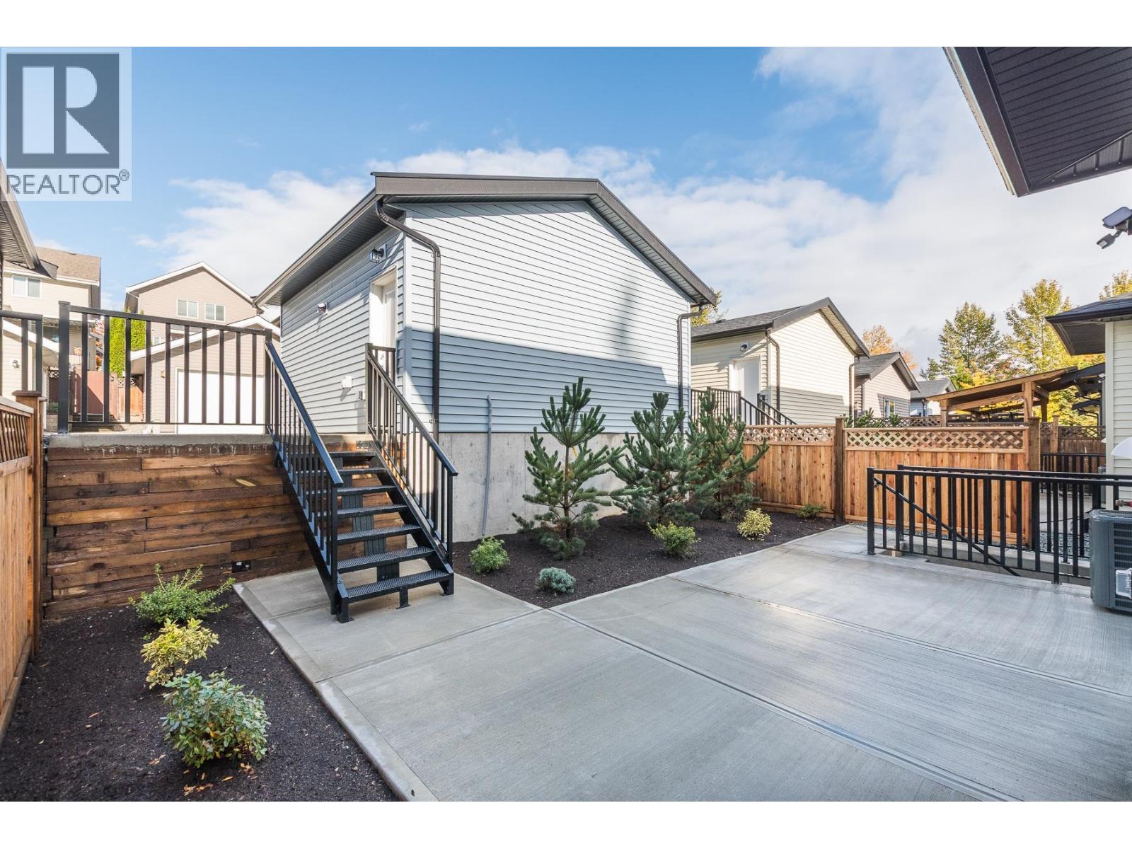 3427 Victoria Drive, Coquitlam, British Columbia  V3B 2V5 - Photo 35 - R3063407