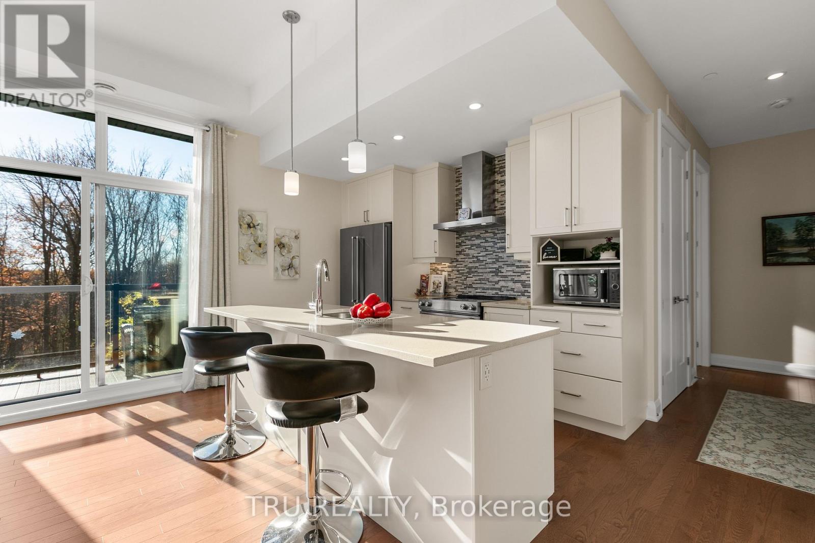 201 - 120 Cortile Private S, Ottawa, Ontario  K1V 2S8 - Photo 16 - X12494616