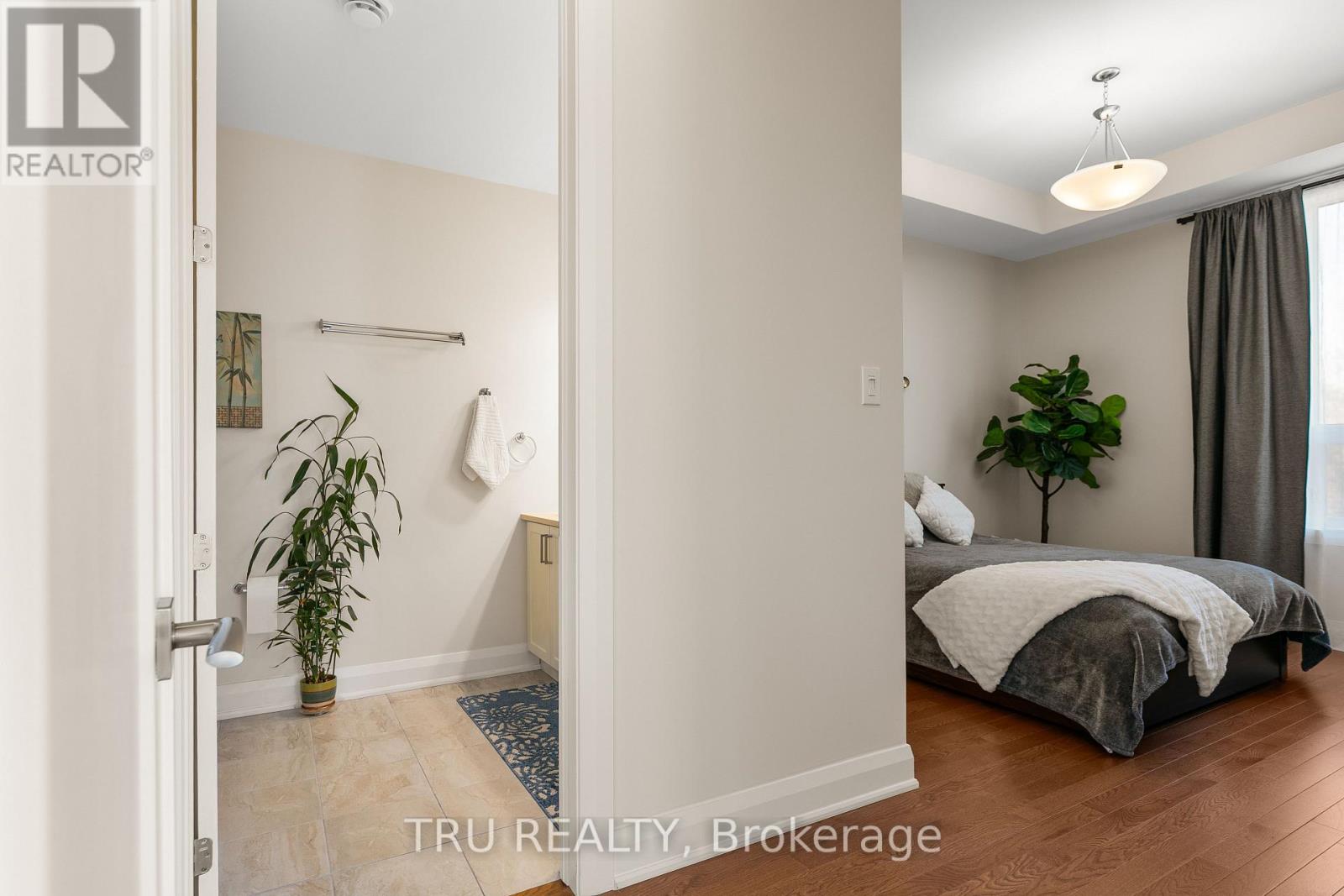 201 - 120 Cortile Private S, Ottawa, Ontario  K1V 2S8 - Photo 29 - X12494616