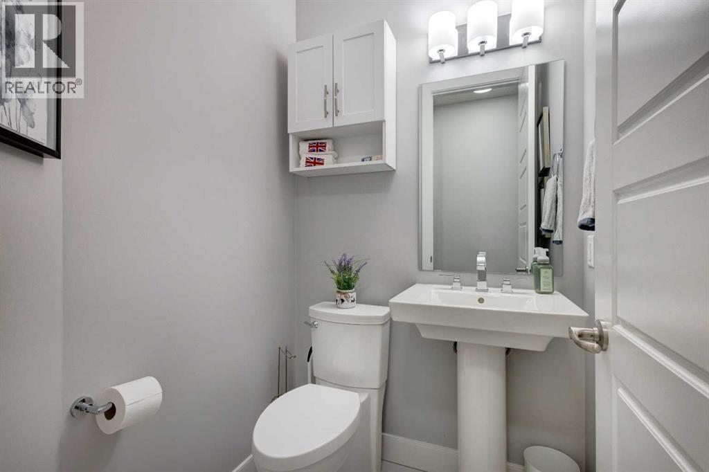 40 Masters Way Se, Calgary, Alberta  T3M 2N5 - Photo 12 - A2257783