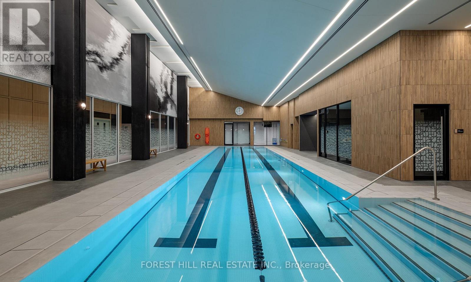 1910 - 138 Downes Street, Toronto, Ontario  M5E 0E4 - Photo 13 - C12501376