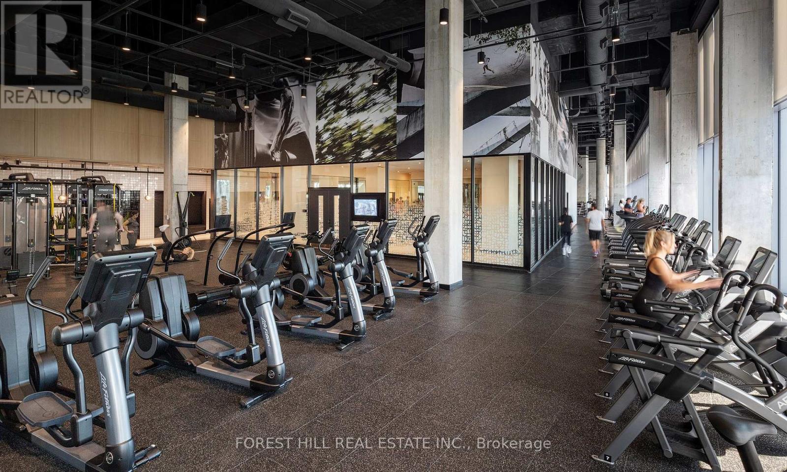 1910 - 138 Downes Street, Toronto, Ontario  M5E 0E4 - Photo 16 - C12501376