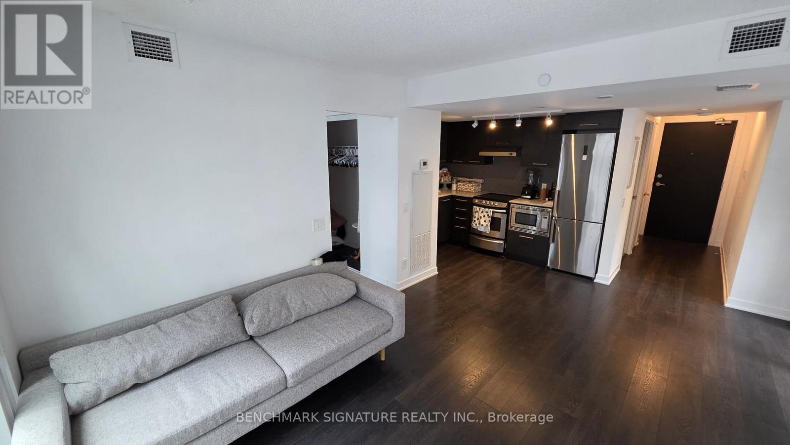 902 - 87 Peter Street, Toronto, Ontario  M5V 0P1 - Photo 15 - C12501378