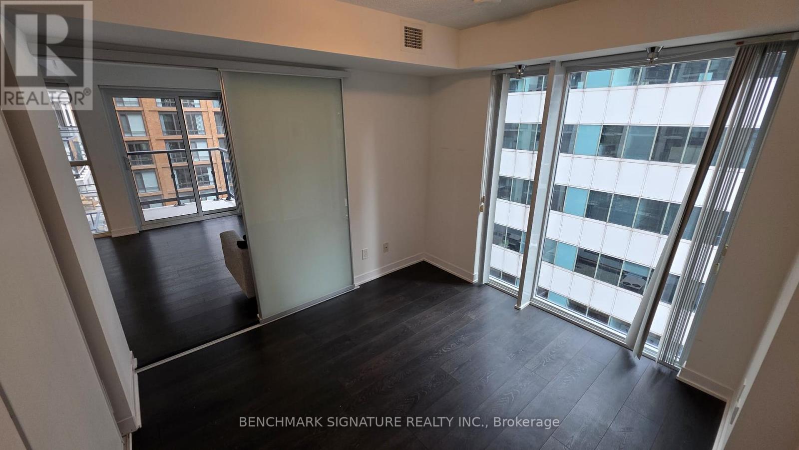 902 - 87 Peter Street, Toronto, Ontario  M5V 0P1 - Photo 17 - C12501378