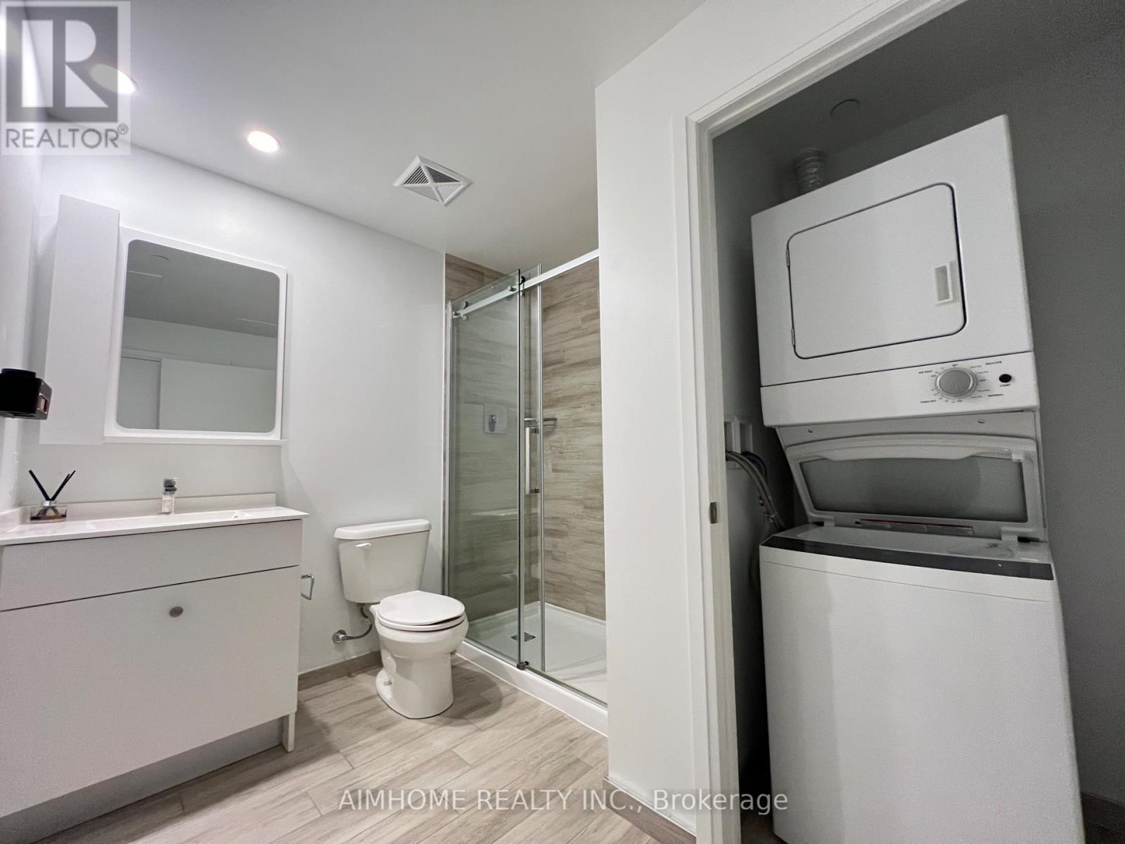 1602 - 75 Canterbury Place, Toronto, Ontario  M2N 0L2 - Photo 14 - C12501384