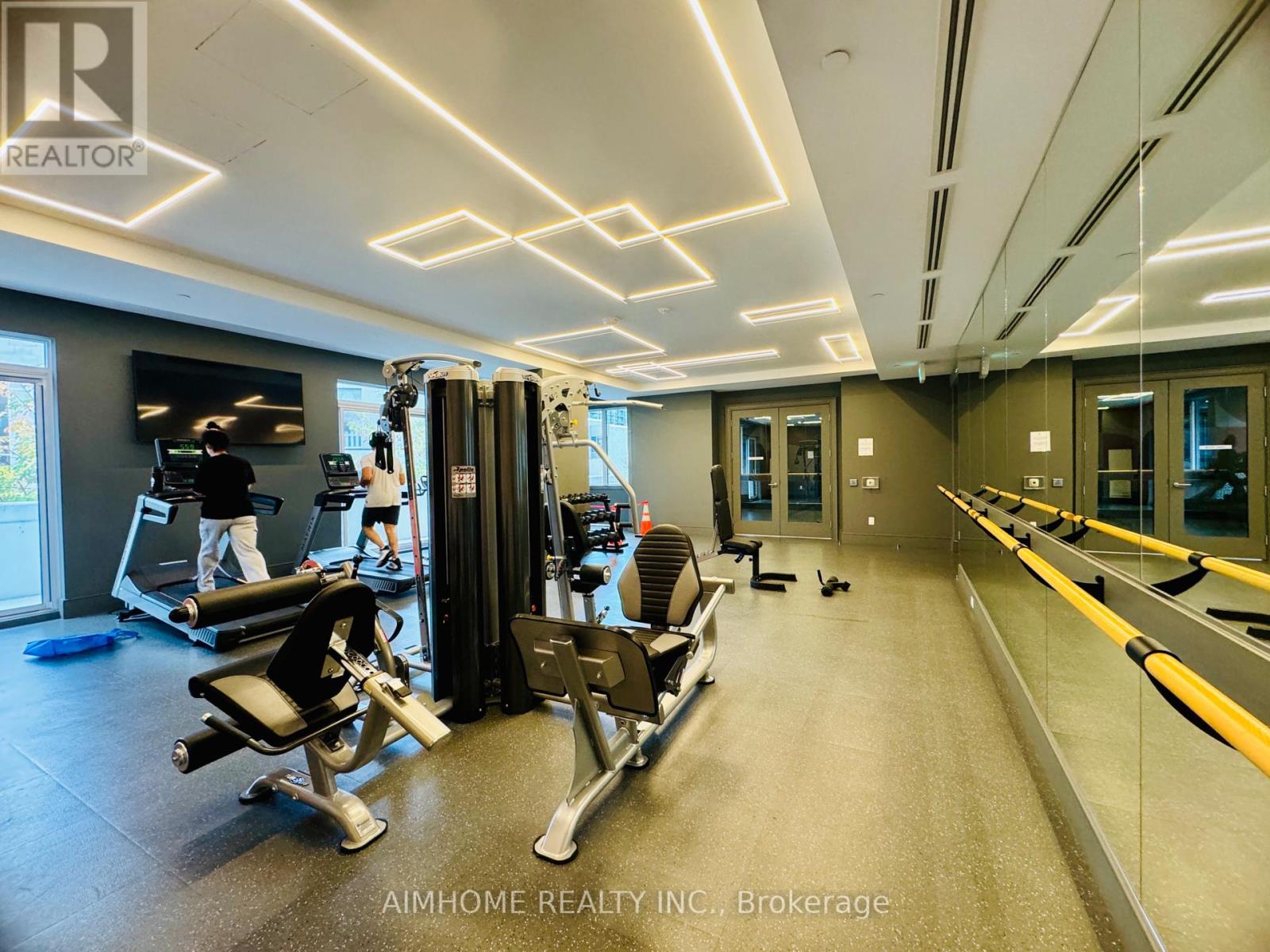 1602 - 75 Canterbury Place, Toronto, Ontario  M2N 0L2 - Photo 18 - C12501384