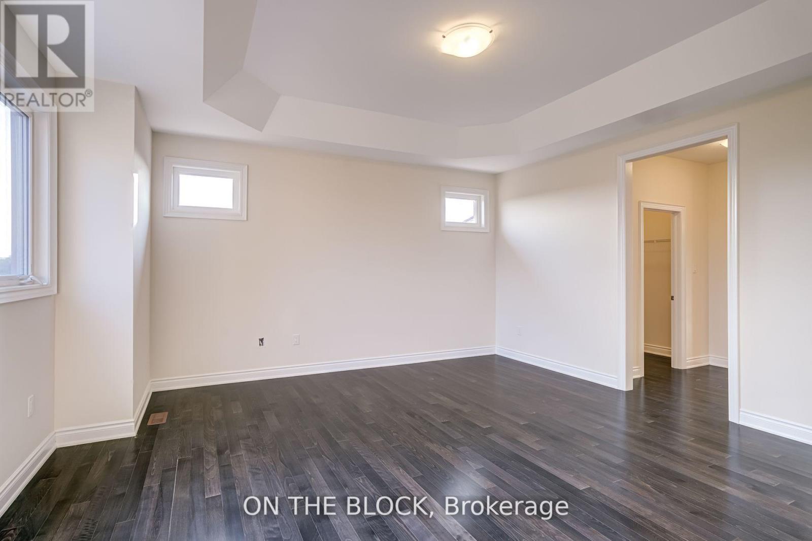 24 Whitewood Drive, Whitchurch-Stouffville, Ontario  L4A 1R9 - Photo 43 - N12501388