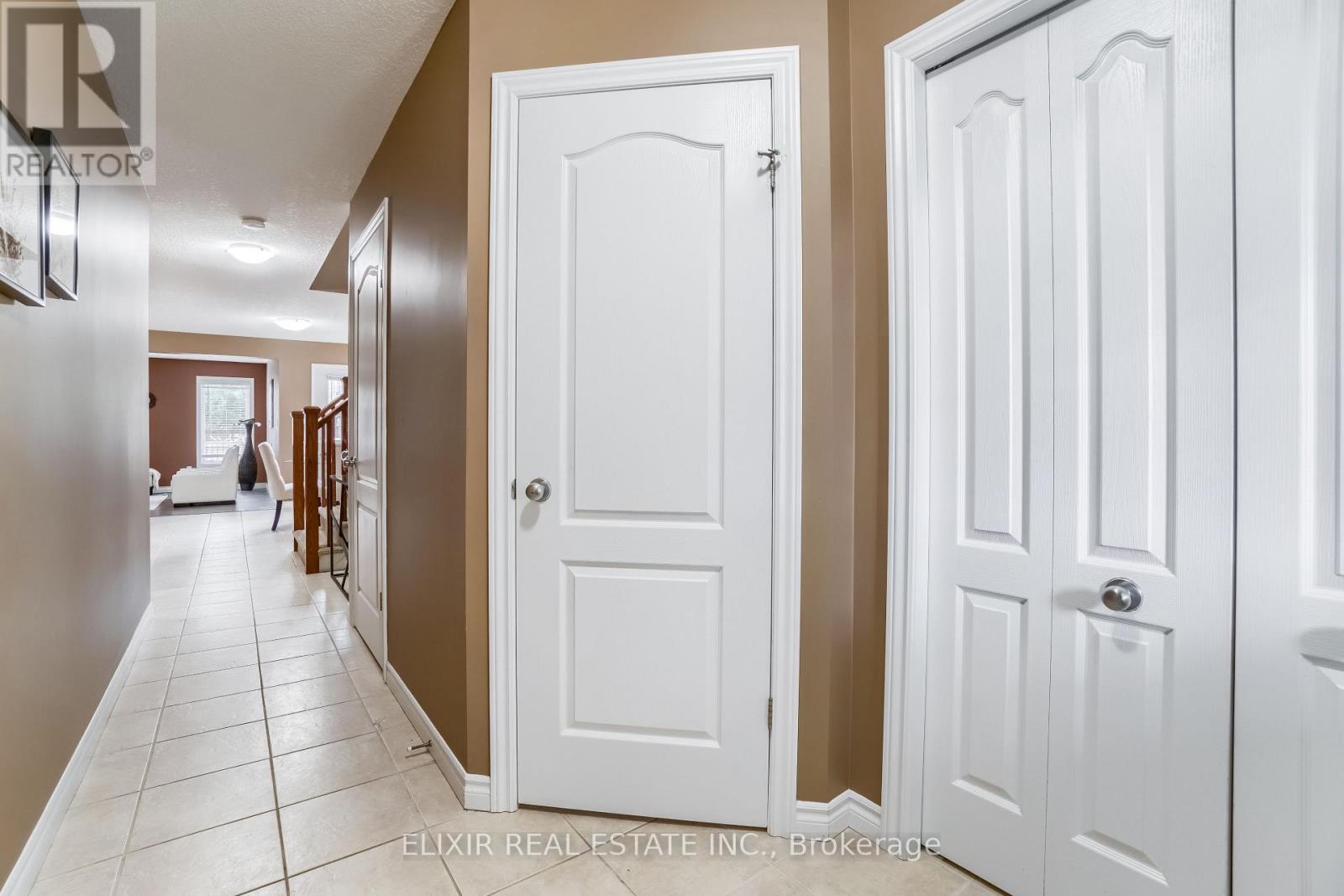 44 Acker Street, Guelph, Ontario  N1E 0G1 - Photo 7 - X12501382