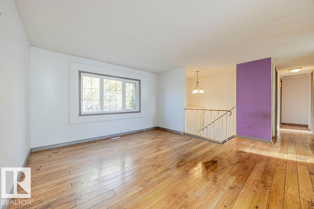 10309 167a Av Nw, Edmonton, Alberta  T5X 2Y8 - Photo 10 - E4463585