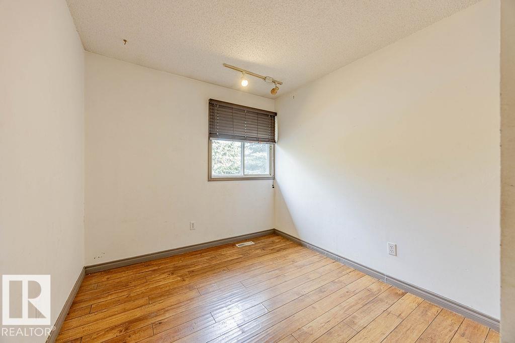 10309 167a Av Nw, Edmonton, Alberta  T5X 2Y8 - Photo 13 - E4463585