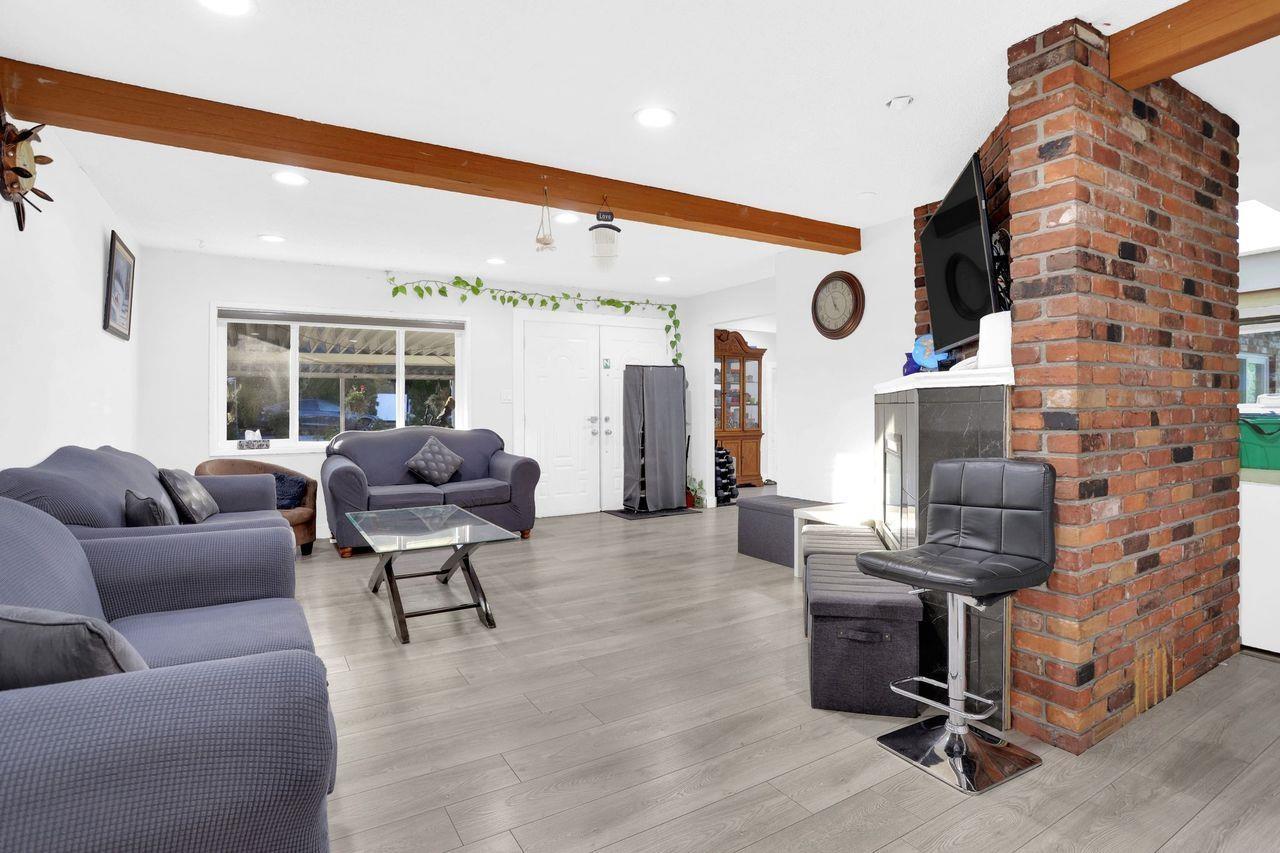 8386 144 Street, Surrey, British Columbia V3W 5T5 - Photo 3 - R3061754