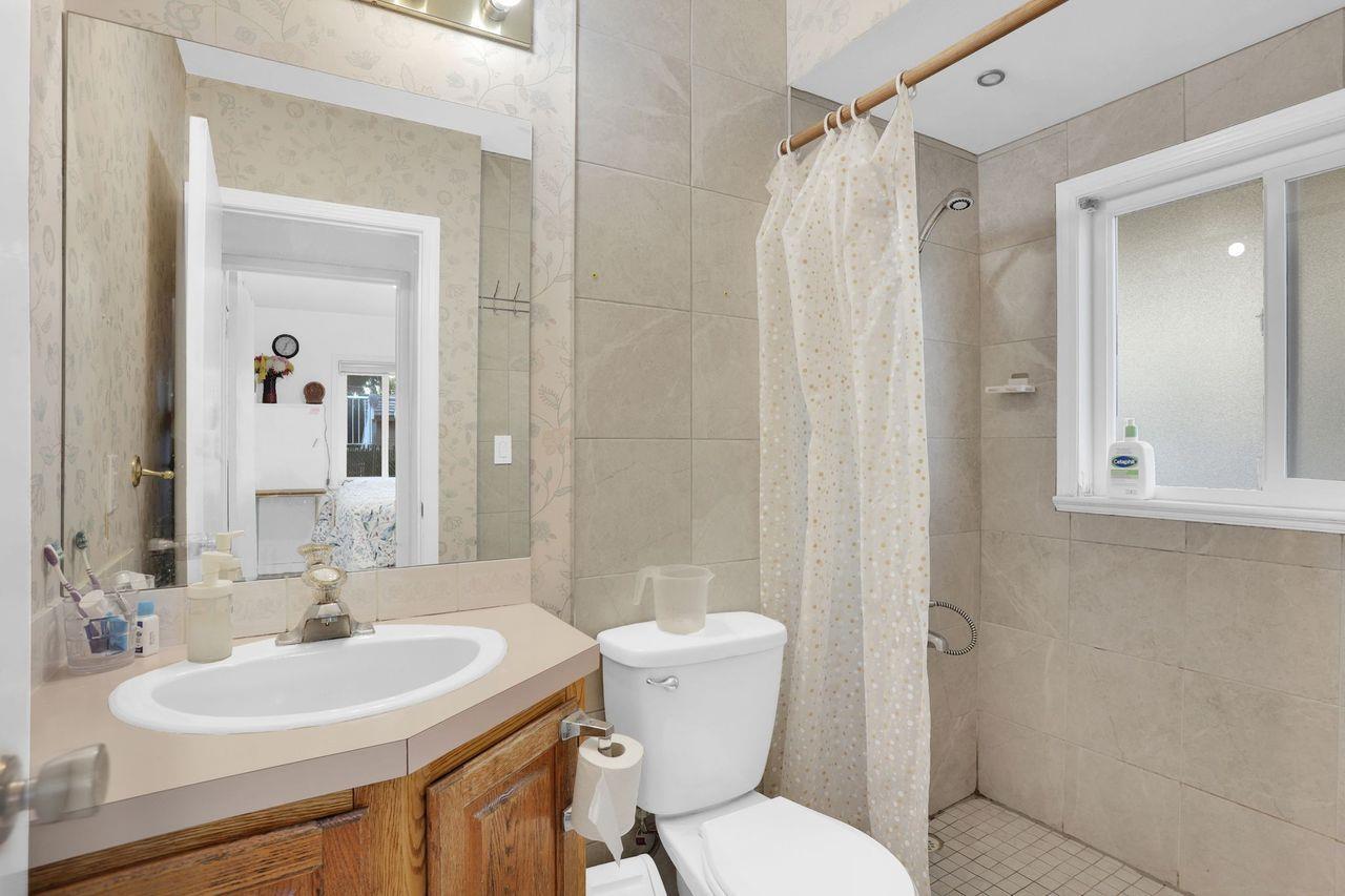 8386 144 Street, Surrey, British Columbia V3W 5T5 - Photo 7 - R3061754