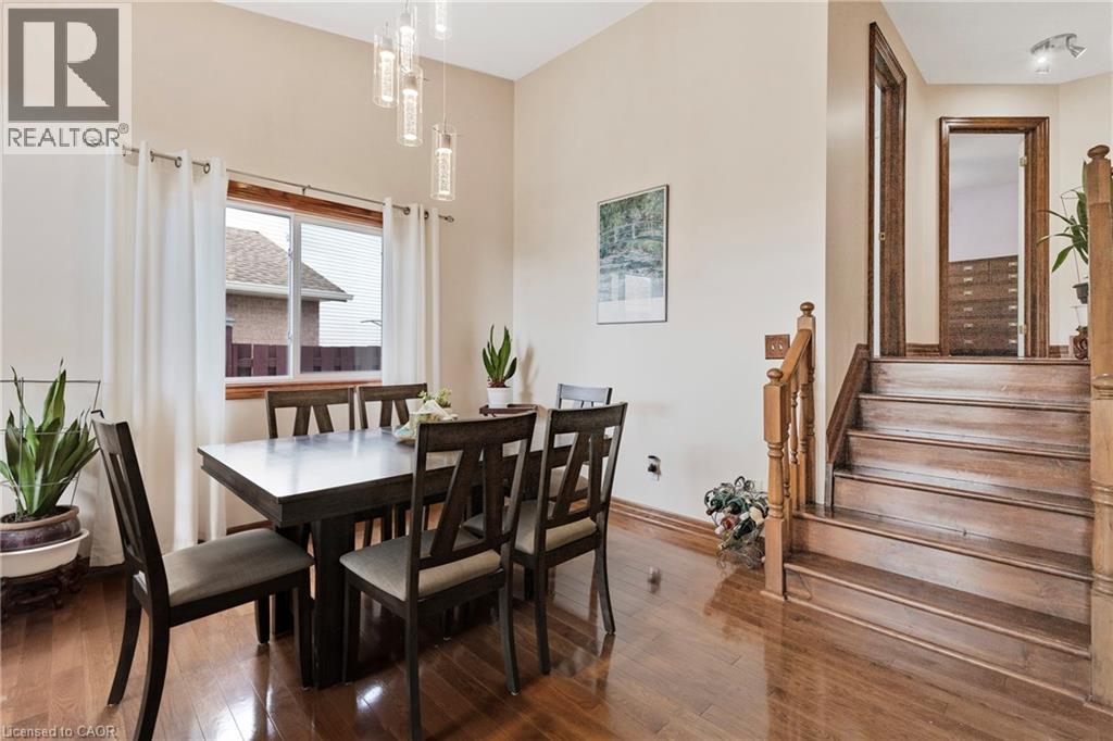 46 Foxhill Crescent, St. Catharines, Ontario  L2S 3V1 - Photo 8 - 40760069