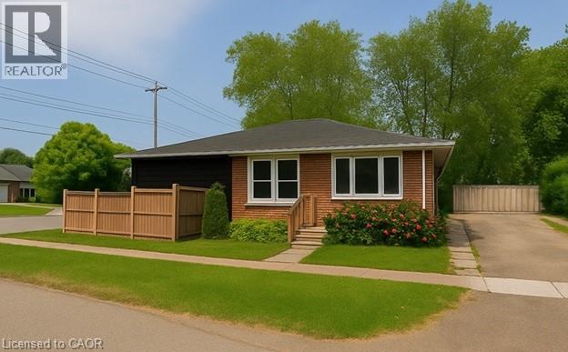 530 Scott Street, St. Catharines, Ontario  L2M 3X5 - Photo 1 - 40784276