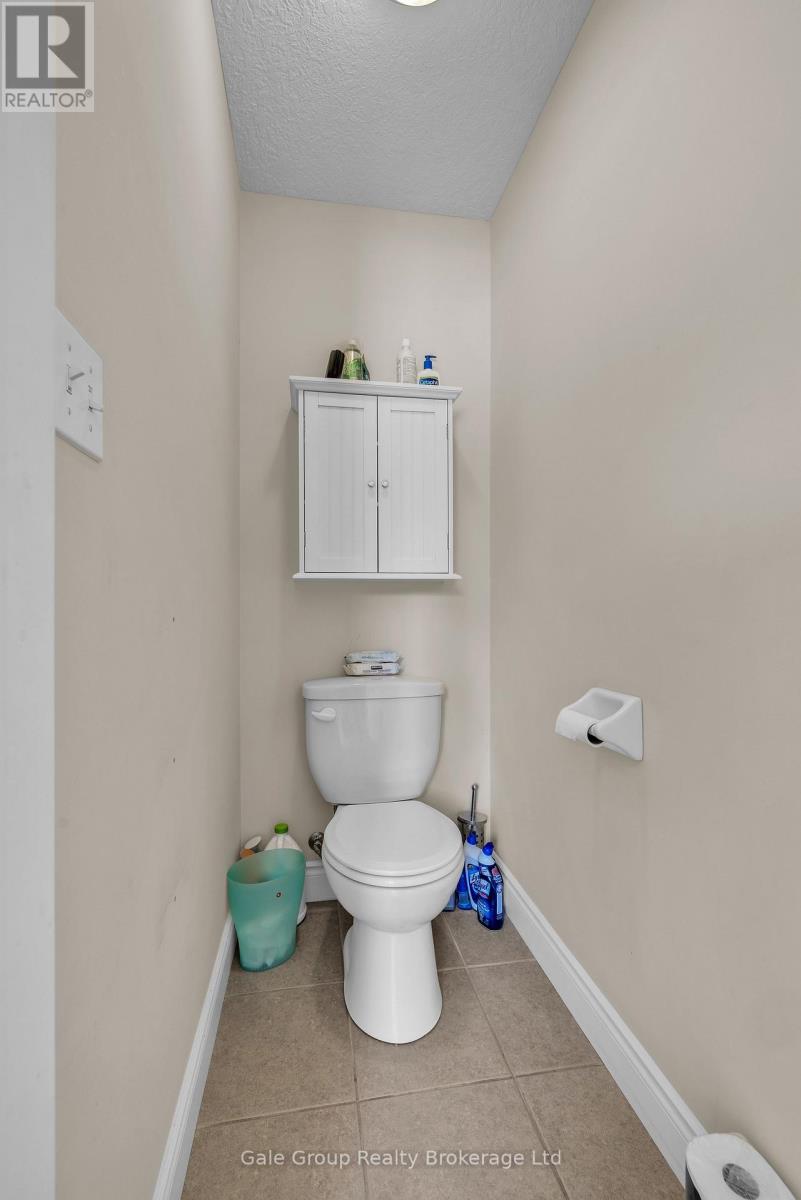 10 Westview Court, Woodstock, Ontario  N4T 0B8 - Photo 13 - X12501442