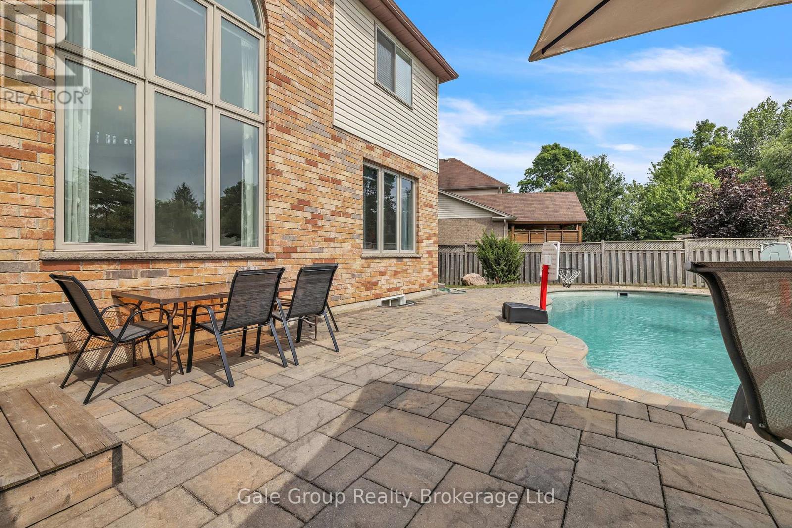 10 Westview Court, Woodstock, Ontario  N4T 0B8 - Photo 38 - X12501442