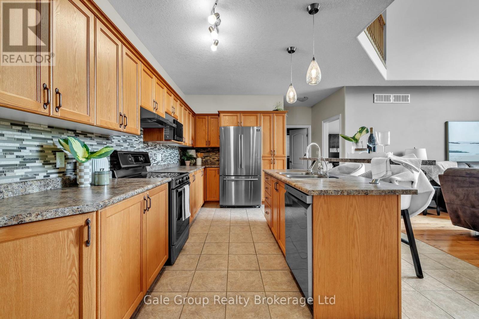 10 Westview Court, Woodstock, Ontario  N4T 0B8 - Photo 44 - X12501442