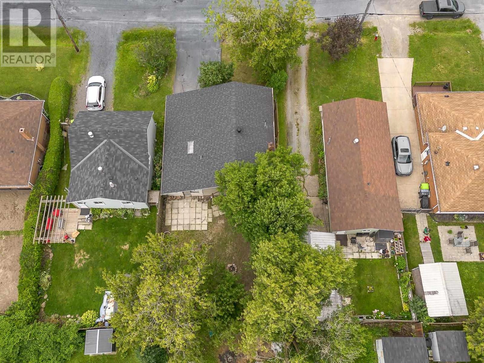 22 Lloyd St, Sault Ste. Marie, Ontario  P6C 3X8 - Photo 45 - SM252301